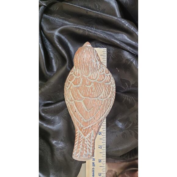 Distressed white cast metal bird. Key hider. Trinket Box NWT - Picture 5 of 8